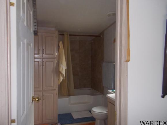 21180 N Calexico Dr, White Hills, AZ 86445