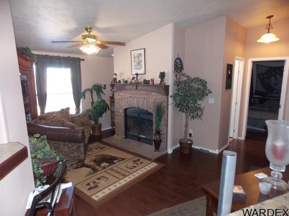 21243 N RED MOUNTAIN DR, White Hills, AZ 86445