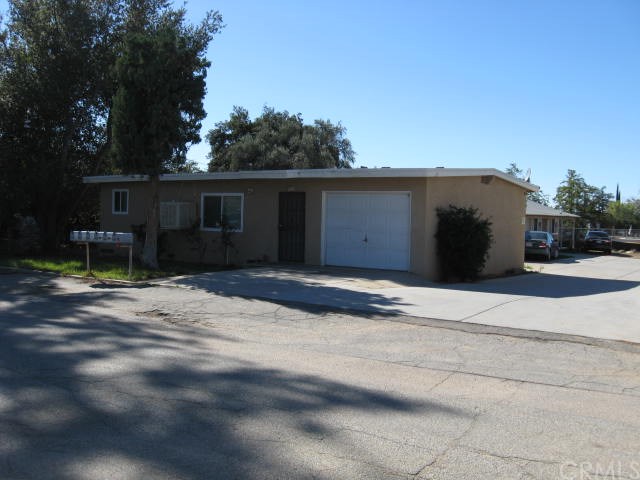 944 Avenue B, Calimesa, United States 00000