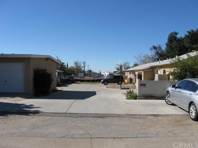 944 Avenue B, Calimesa, United States 00000