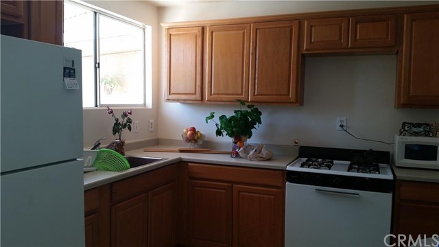 944 Avenue B, Calimesa, United States 00000