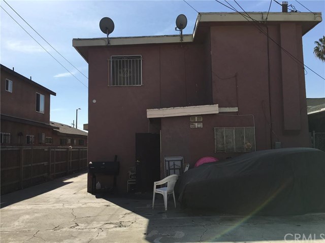 637 E 87th St, Los Angeles, United States 00000