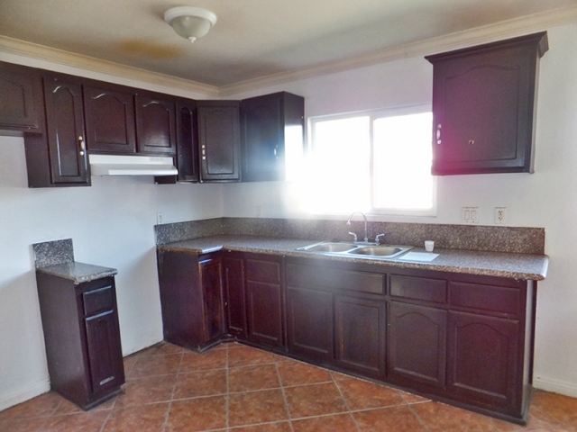 10403 S Wilmington AveLos Angeles, CA, 90002Los Angeles County