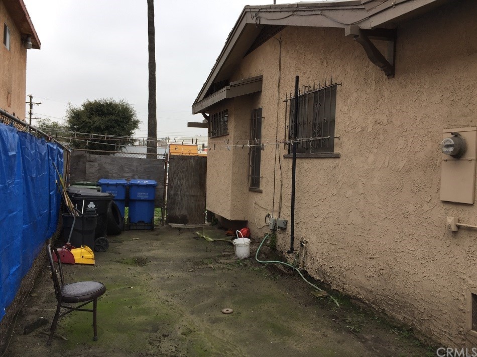 7418 Avalon Boulevard, Los Angeles, CA 90003
