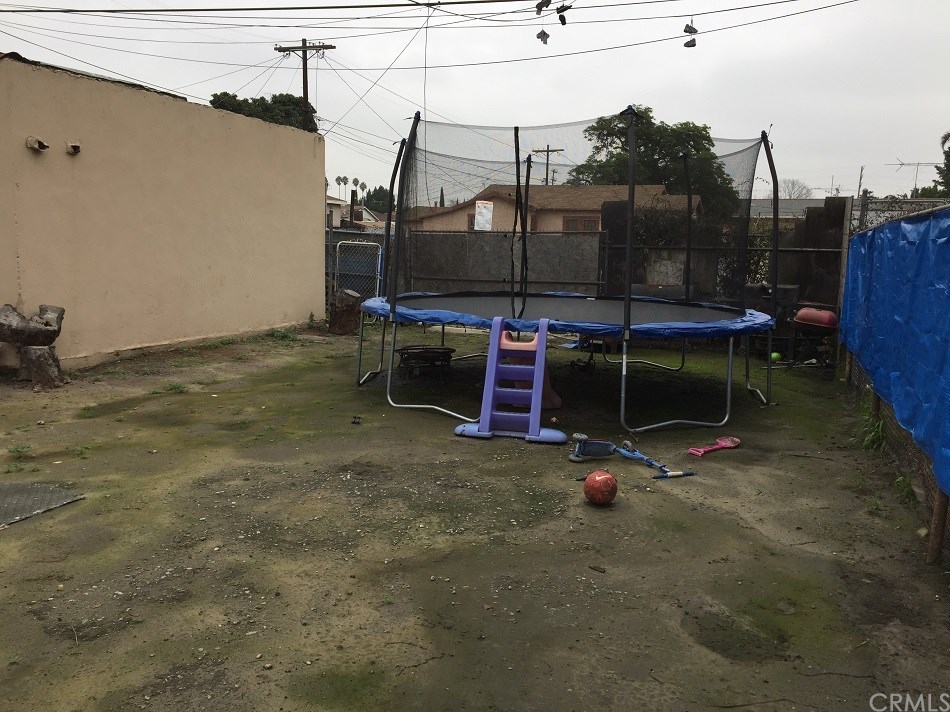 7418 Avalon Boulevard, Los Angeles, CA 90003