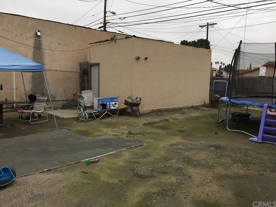 7418 Avalon Boulevard, Los Angeles, CA 90003