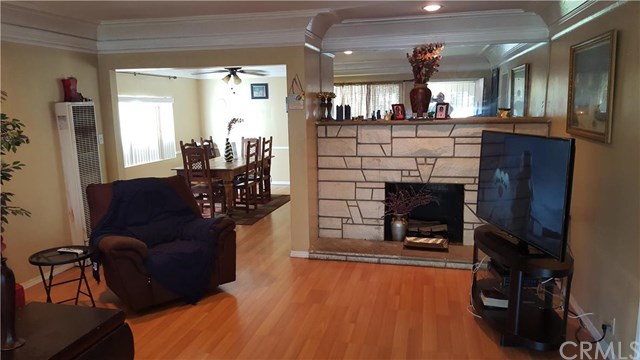 3813 3rd Avenue, Los Angeles, CA 90008