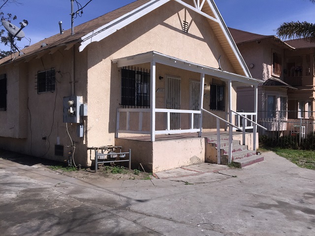 223 & 225 E 52nd StLos Angeles, CA, 90011Los Angeles County