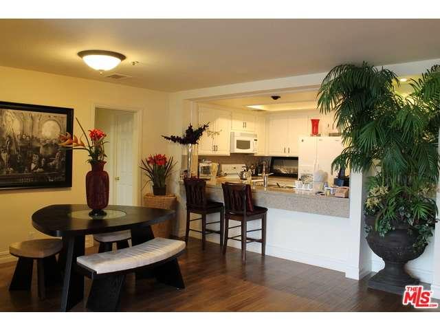 880 West 1ST Street, Los Angeles , CA 90012