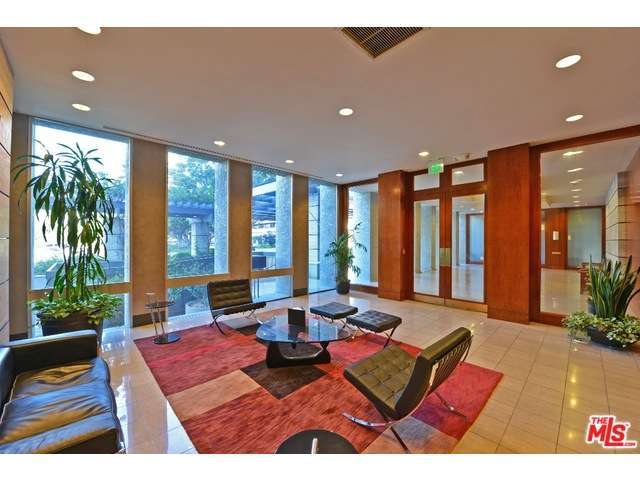 800 W 1st St, Los Angeles, United States 90012