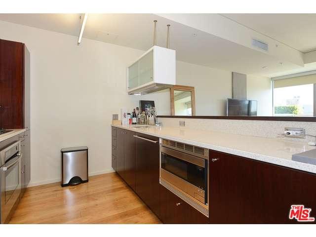1155 South GRAND Avenue, Los Angeles , CA 90015