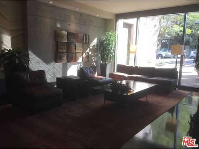 1111 S Grand Ave, Los Angeles, United States 90015