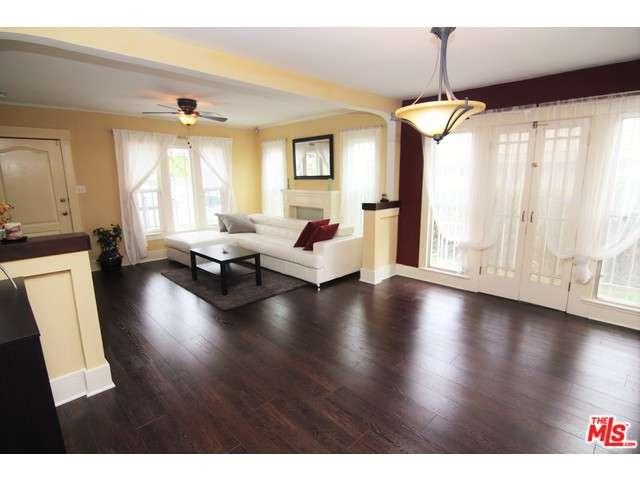 2626 South LONGWOOD Avenue, Los Angeles , CA 90016