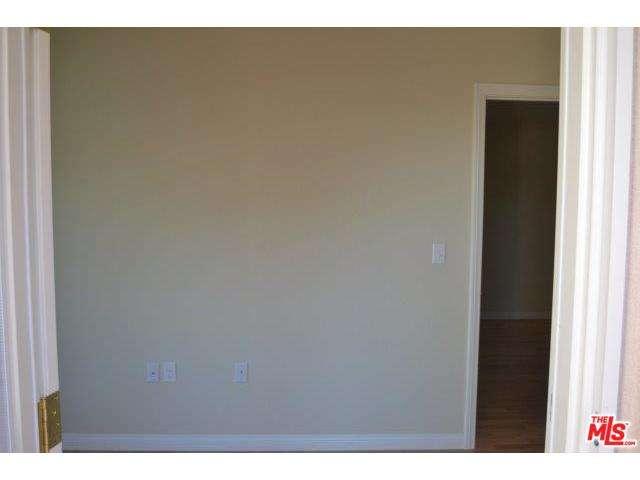 1588 West 36TH Place, Los Angeles , CA 90018