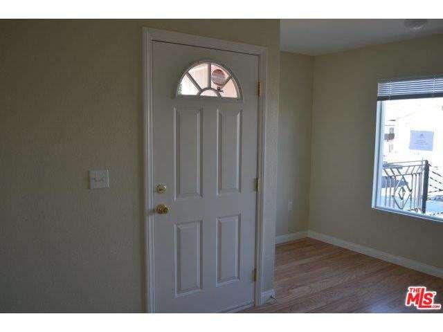 1588 West 36TH Place, Los Angeles , CA 90018