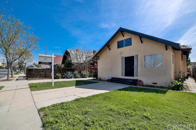 2022 West 29th Place, Los Angeles, CA 90018