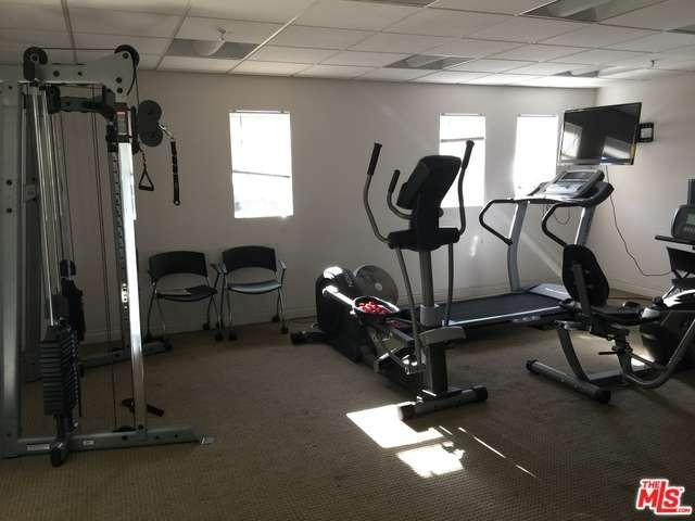 956 South WILTON Place, Los Angeles , CA 90019