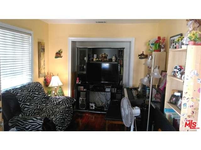 1541 South DUNSMUIR Avenue, Los Angeles , CA 90019