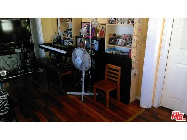 1541 South DUNSMUIR Avenue, Los Angeles , CA 90019
