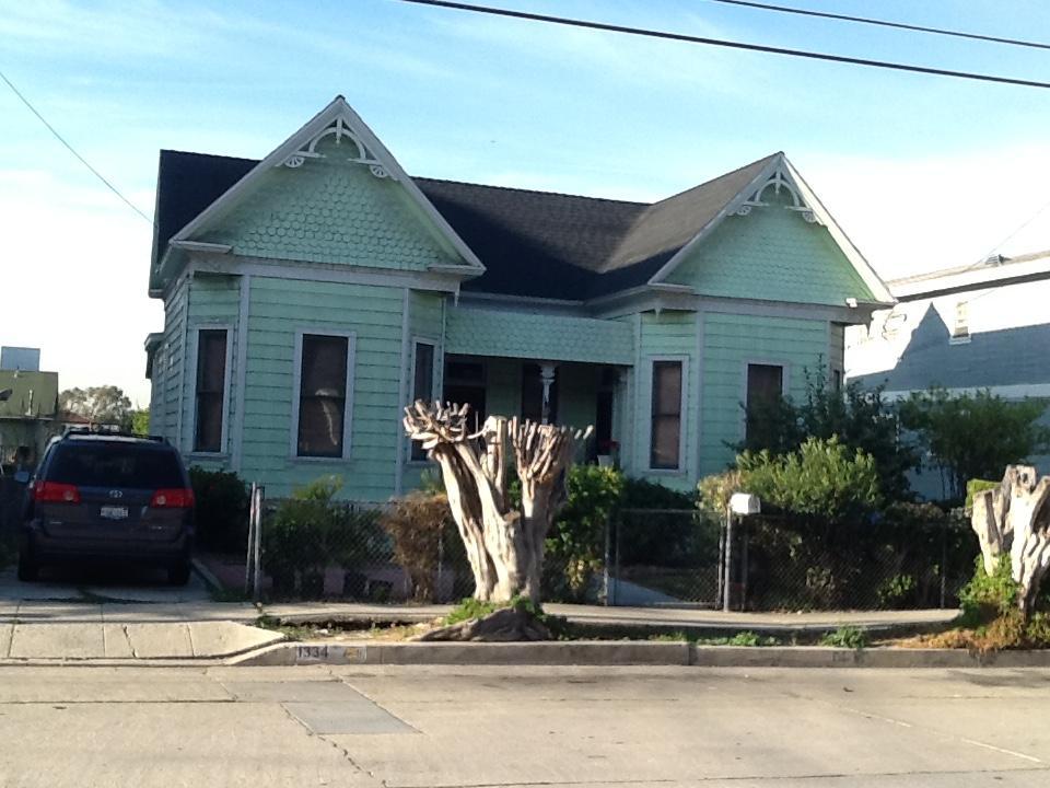 1334 Calumet Avenue, Los Angeles, CA 90026
