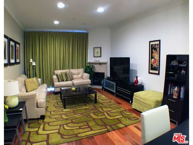 1444 S Point View St, Los Angeles, United States 90035