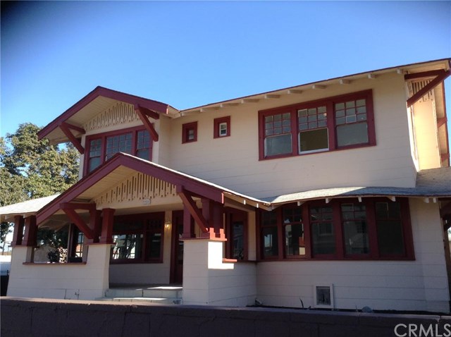 3950 South Normandie Avenue, Los Angeles, CA 90037