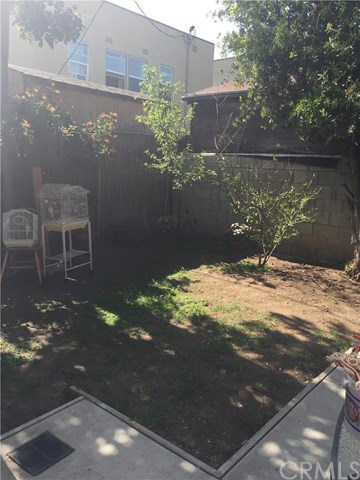 5334 La Cresta Court, Los Angeles, CA 90038