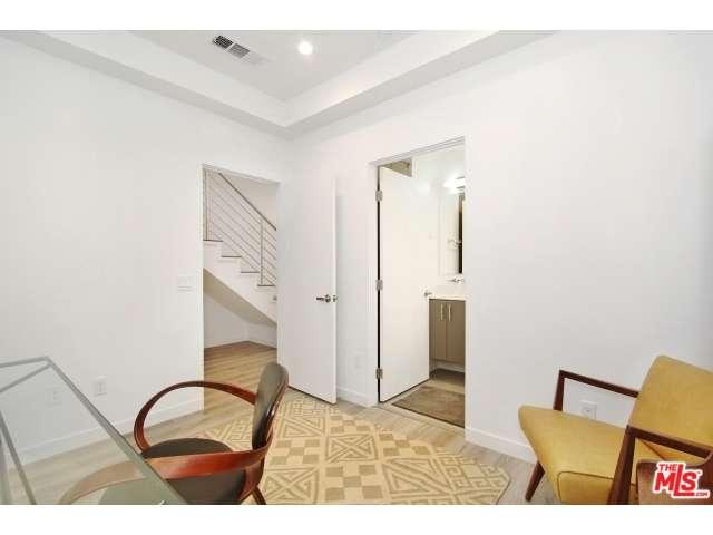 2226STRATA Lane, Los Angeles , CA 90041