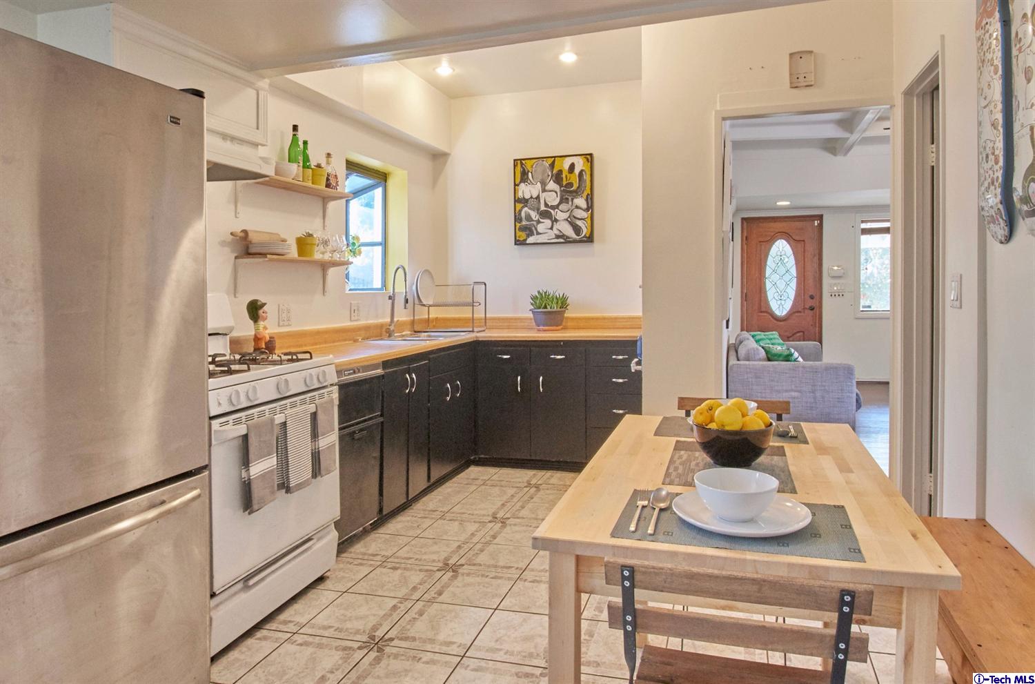 5527 Buchanan Street, Los Angeles , CA 90042