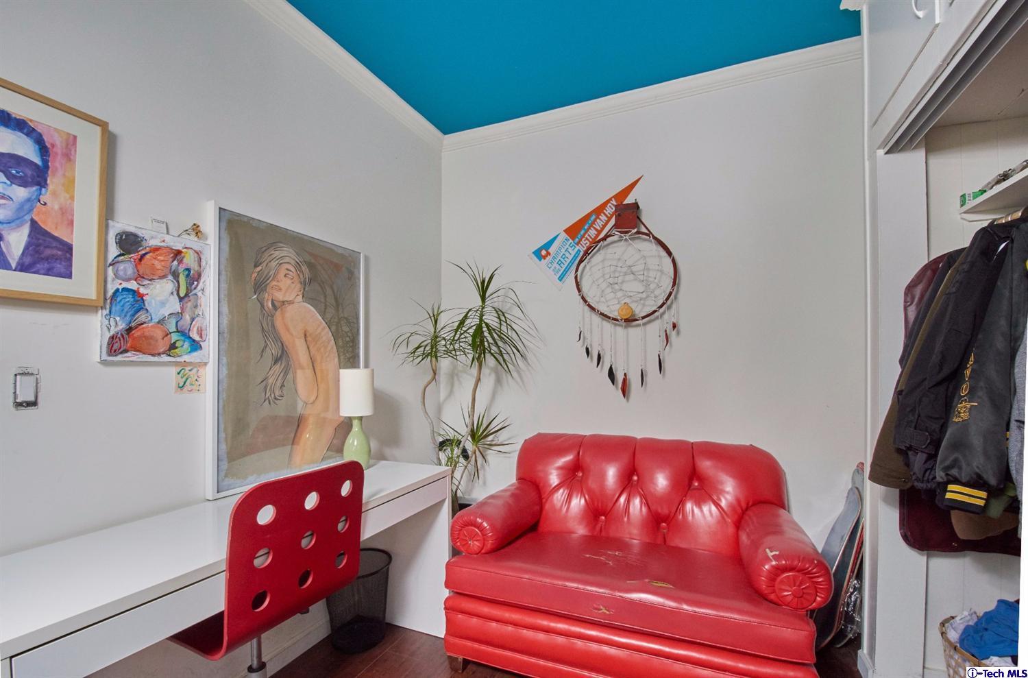 5527 Buchanan Street, Los Angeles , CA 90042