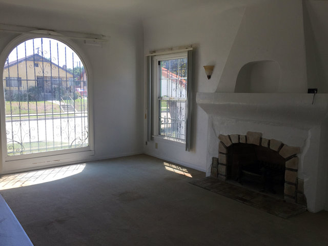 2311 West 74th StreetLos Angeles, CA, 90043Los Angeles County