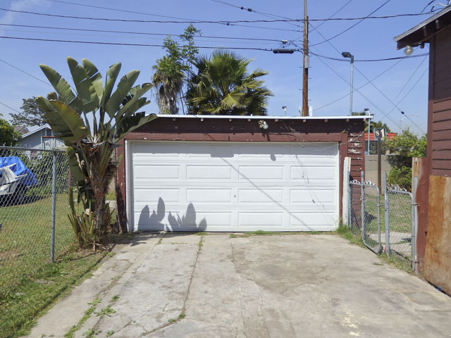 1007 W 75th StLos Angeles, CA, 90044Los Angeles County