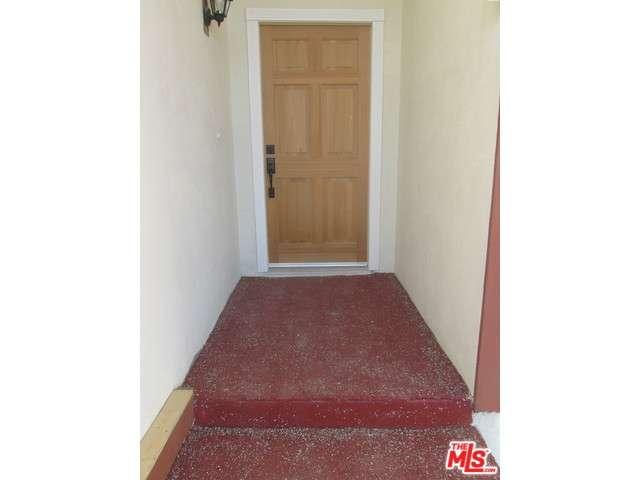 819 West 124TH Street, Los Angeles , CA 90044
