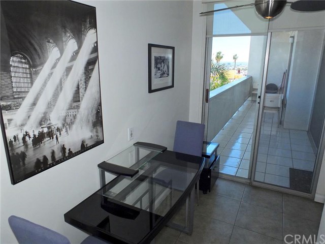 7250 Franklin Avenue, Los Angeles, United States 90046