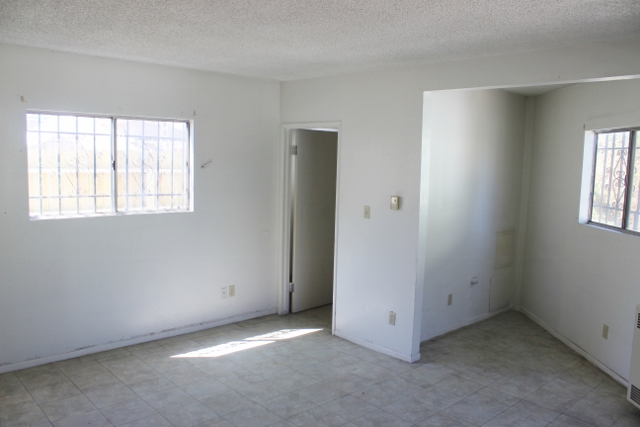 1423-1425 W 65th StLos Angeles, CA, 90047Los Angeles County