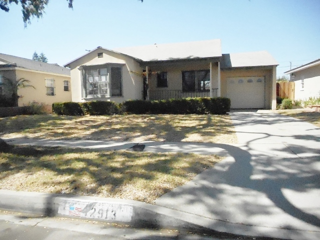 12913 Mckinley AvenueLos Angeles, CA, 90059Los Angeles County
