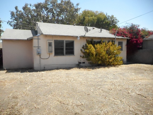 12913 Mckinley AvenueLos Angeles, CA, 90059Los Angeles County