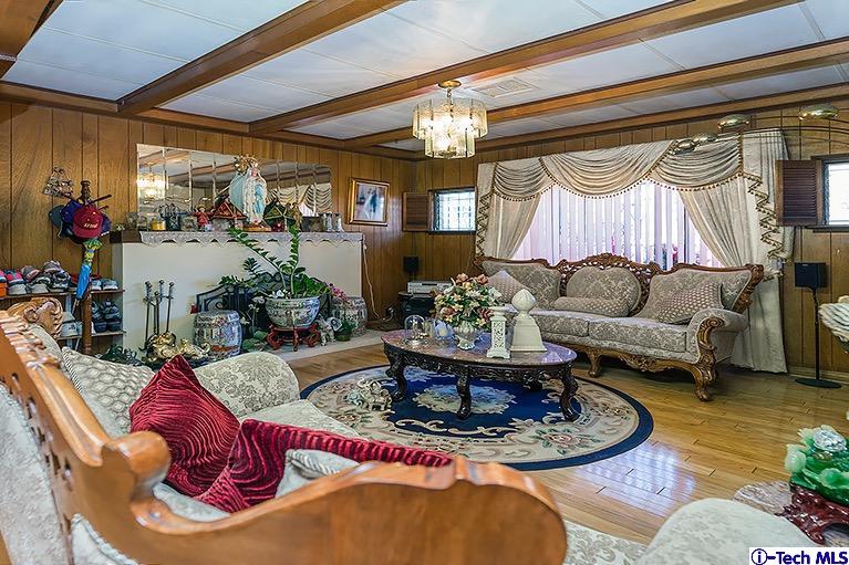 2611 West Avenue 30, Los Angeles , CA 90065