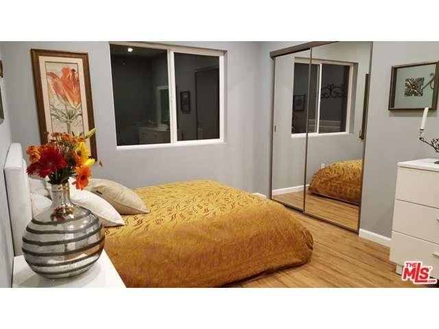 6158GLEN OAK Street, Los Angeles , CA 90068