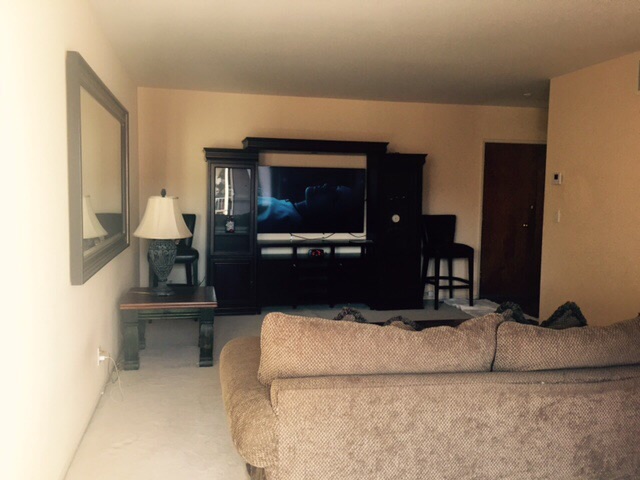 927 N Kings Blvd 318, West Hollywood, United States 90069