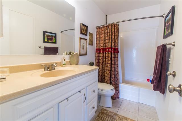 6571 Paseo Del Norte #D, Carlsbad, United States 90211