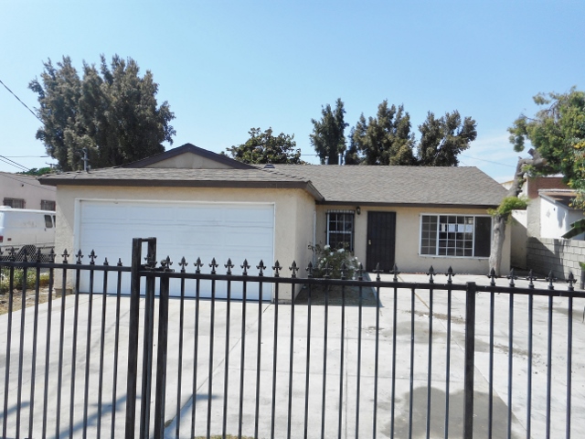 211 W Elm StCompton, CA, 90220Los Angeles County
