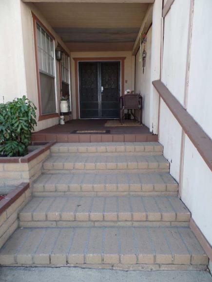 Dominguez Hills Estates 19009 LAUREL PARK RD. #413Rancho Dominguez, CA 90220