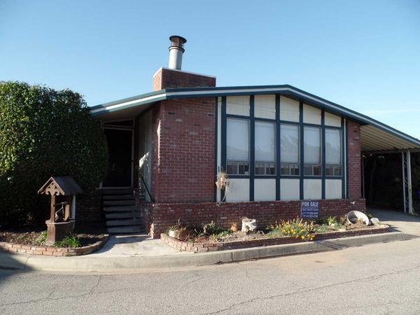 Del Amo Mobile Home Estates 2601 E. ViCTORIA ST. #28Rancho Dominguez, CA 90220