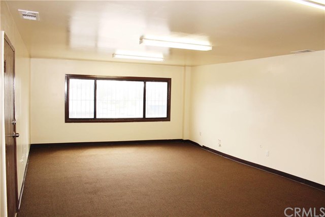 102 N Poinsettia Avenue, Compton, CA 90220