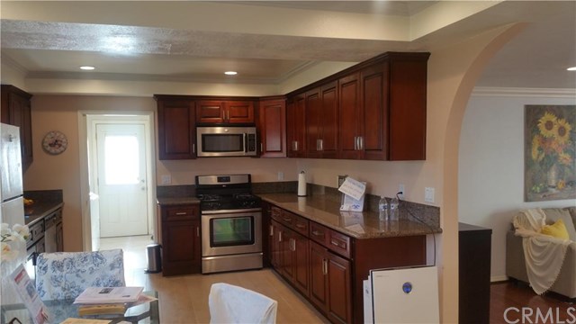 11519 Samoline Avenue, Downey, CA 90241