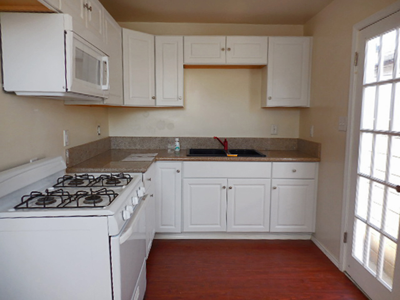 13431 Bixler AveDowney, CA, 90242Los Angeles County