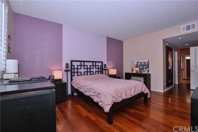 5540 Strand Avenue, Hawthorne, CA 90250