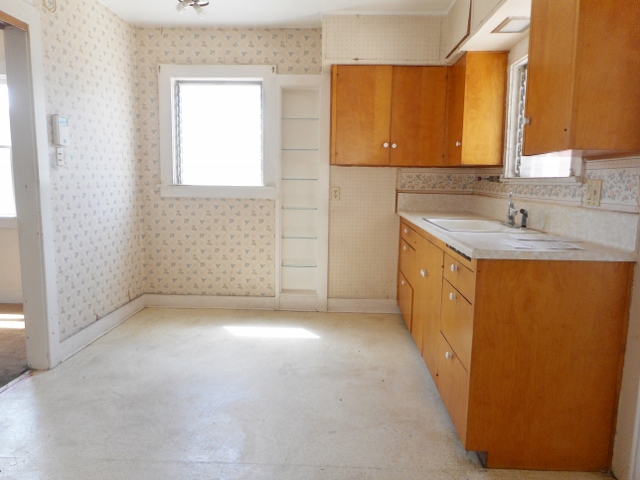 6823 Hollenbeck StreetHuntington Park, CA, 90255Los Angeles County