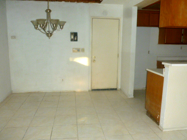 5929 Middleton St #123Huntington Park, CA, 90255Los Angeles County